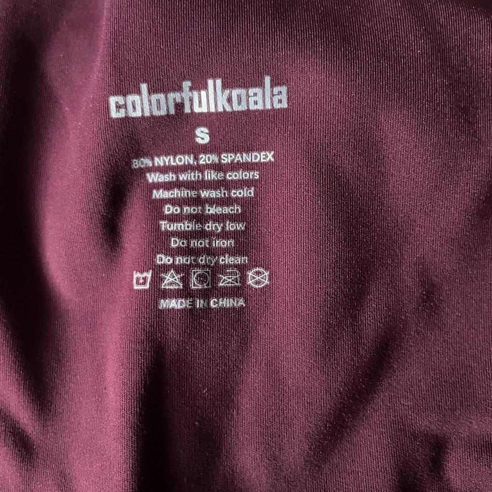 Colorfulkoala burgundy leggings